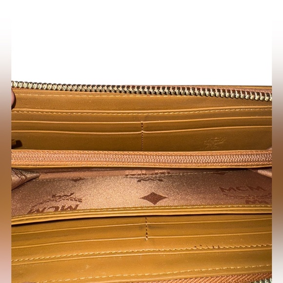 MCM Tan and Pink Wallet - Picture 8 of 9